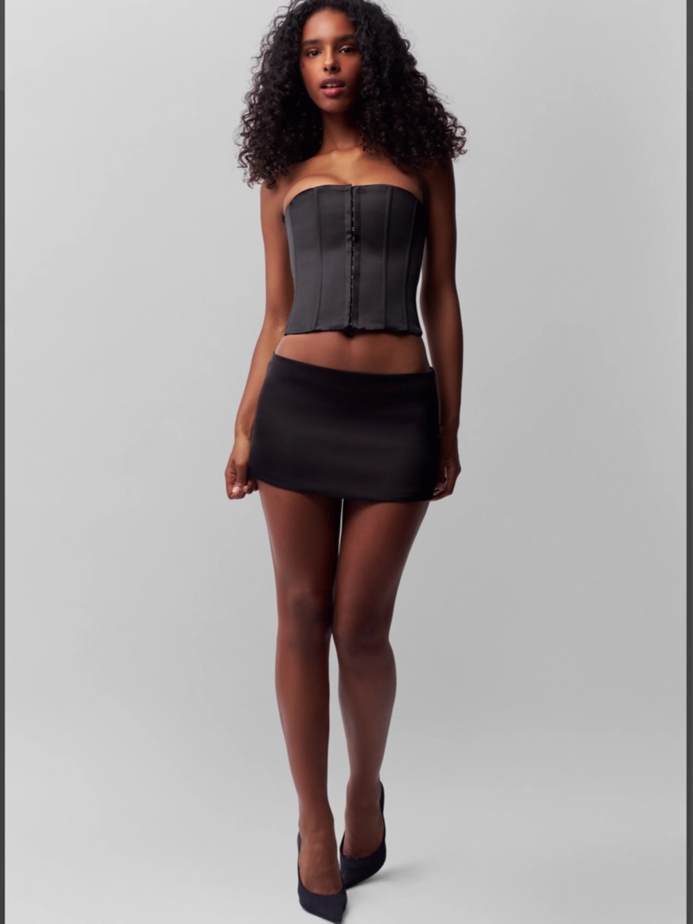 NWOT Danielle Guizio Satin Corset in Black - Picture 2 of 6